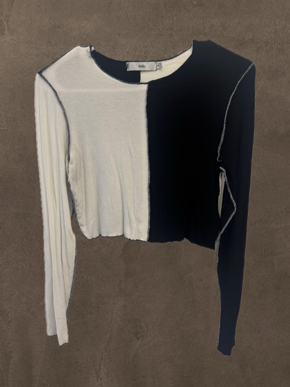 Adika Black & White Two-Tone Long Sleeve Crop Top